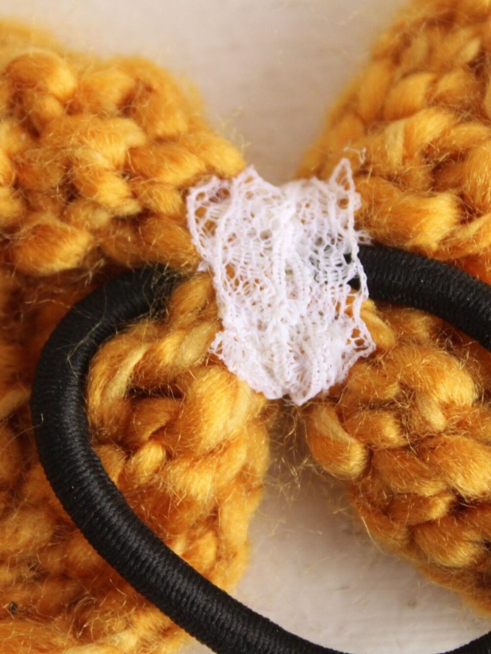 Knit Hair Bow, Handknitted Golden Yellow Ponytail Holder or Hair Band, Vintage L - Picture 8 of 10